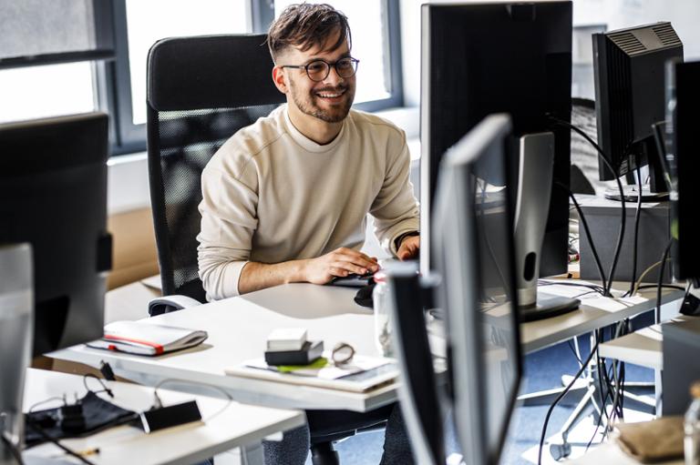 AdobeStock_395083180.jpg Main image of article Your First Year in Tech: A Realistic Roadmap to Success