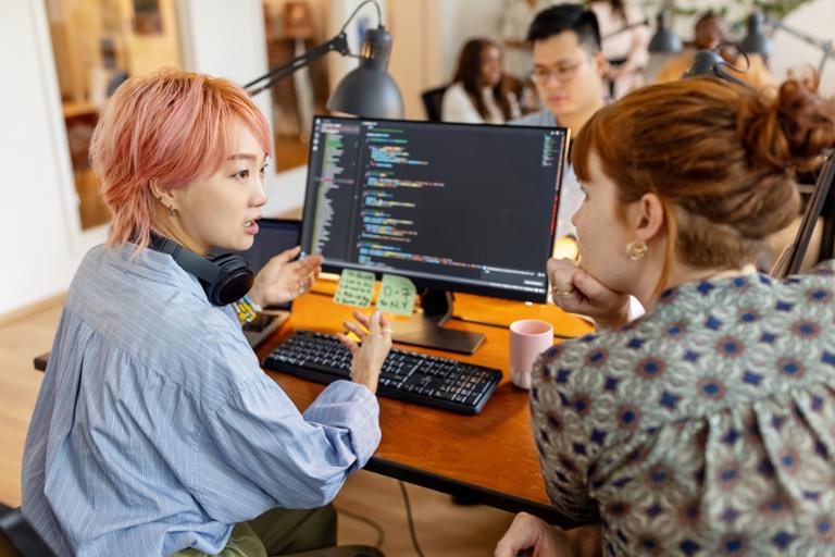 GettyImages-1437209110.jpg Main image of article 6 Ways to Shine on a Self-Managed Team