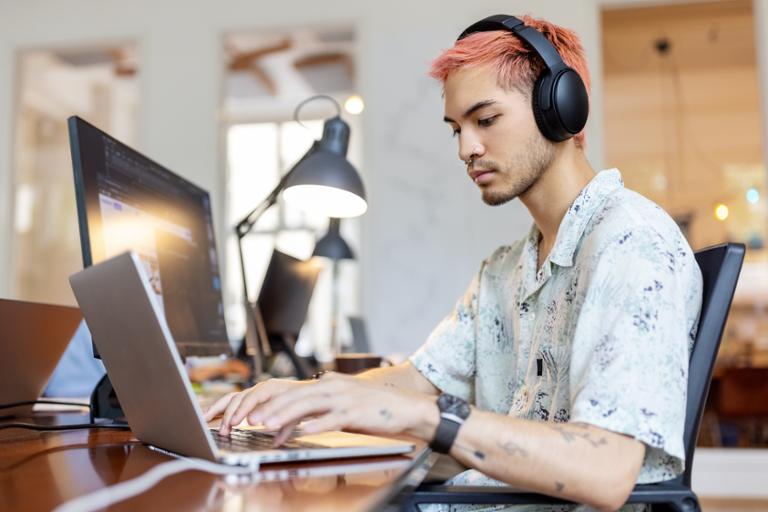 GettyImages-1437209166.jpg Main image of article Mastering the Art of ATS Tech Resume Optimization