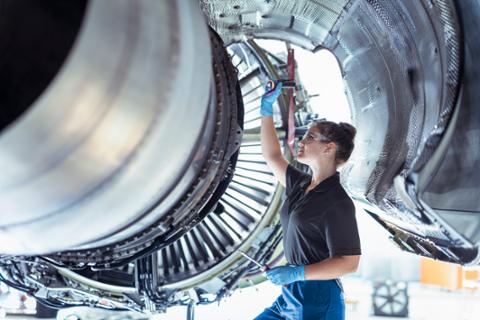 Go to article 7 Industries That are Poised to Thrive in 2025 (and Beyond)