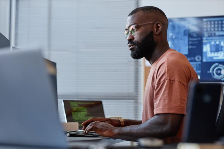 RecruitingAdvice_-16.jpg Main image of article Tech Unemployment Dipped at the End of 2024