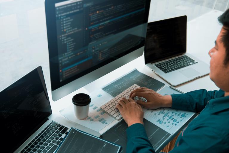 shutterstock_1688995372.jpg Main image of article Python Certifications: Do They Exist? Are They Worth Earning?